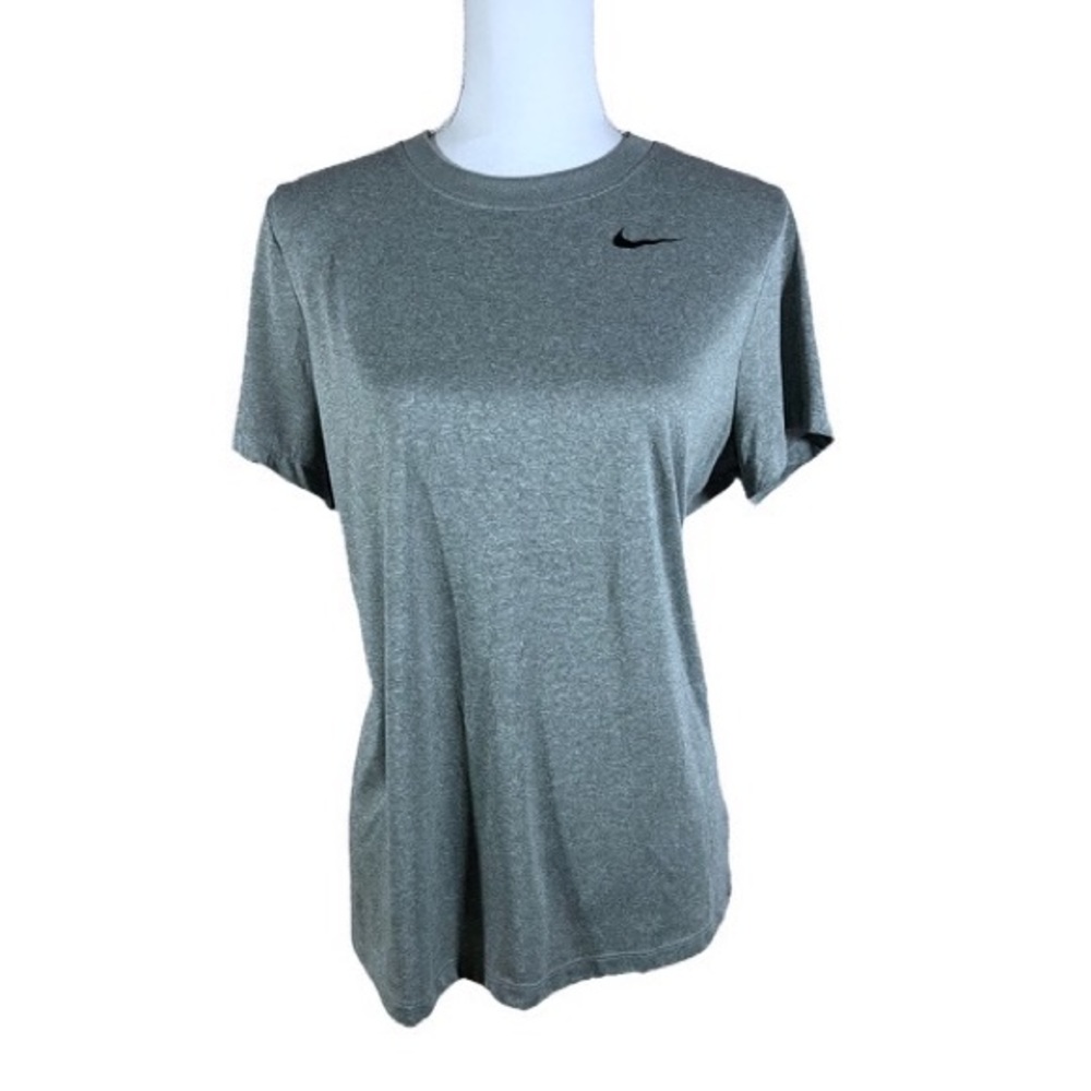 Women’s The Nike Tee Size XL NWOT